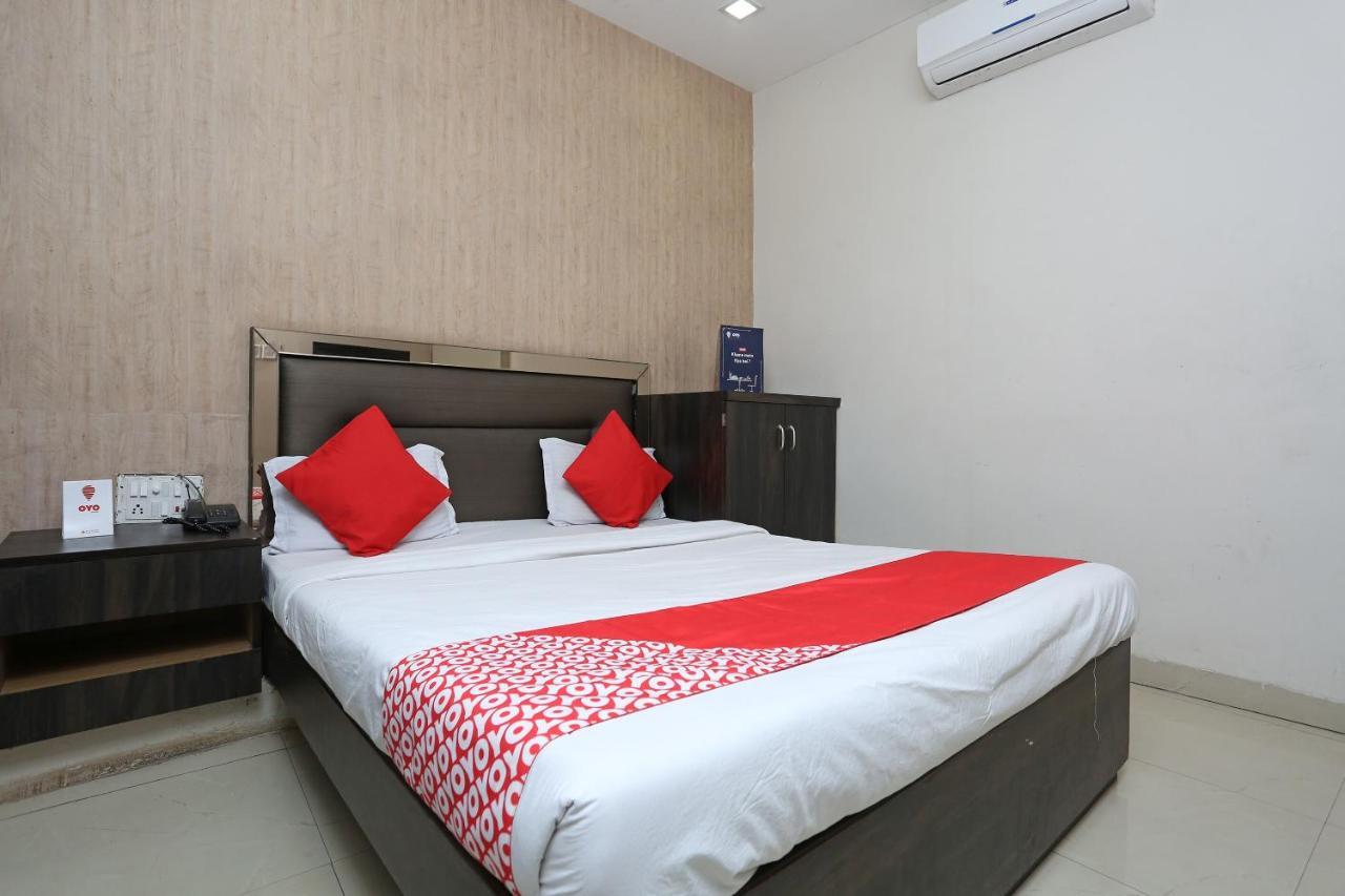 Oyo 6325 Hotel Kiran Raipur  Exterior photo