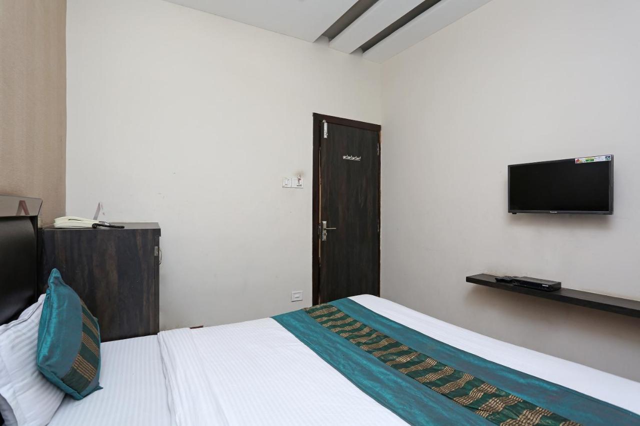 Oyo 6325 Hotel Kiran Raipur  Exterior photo