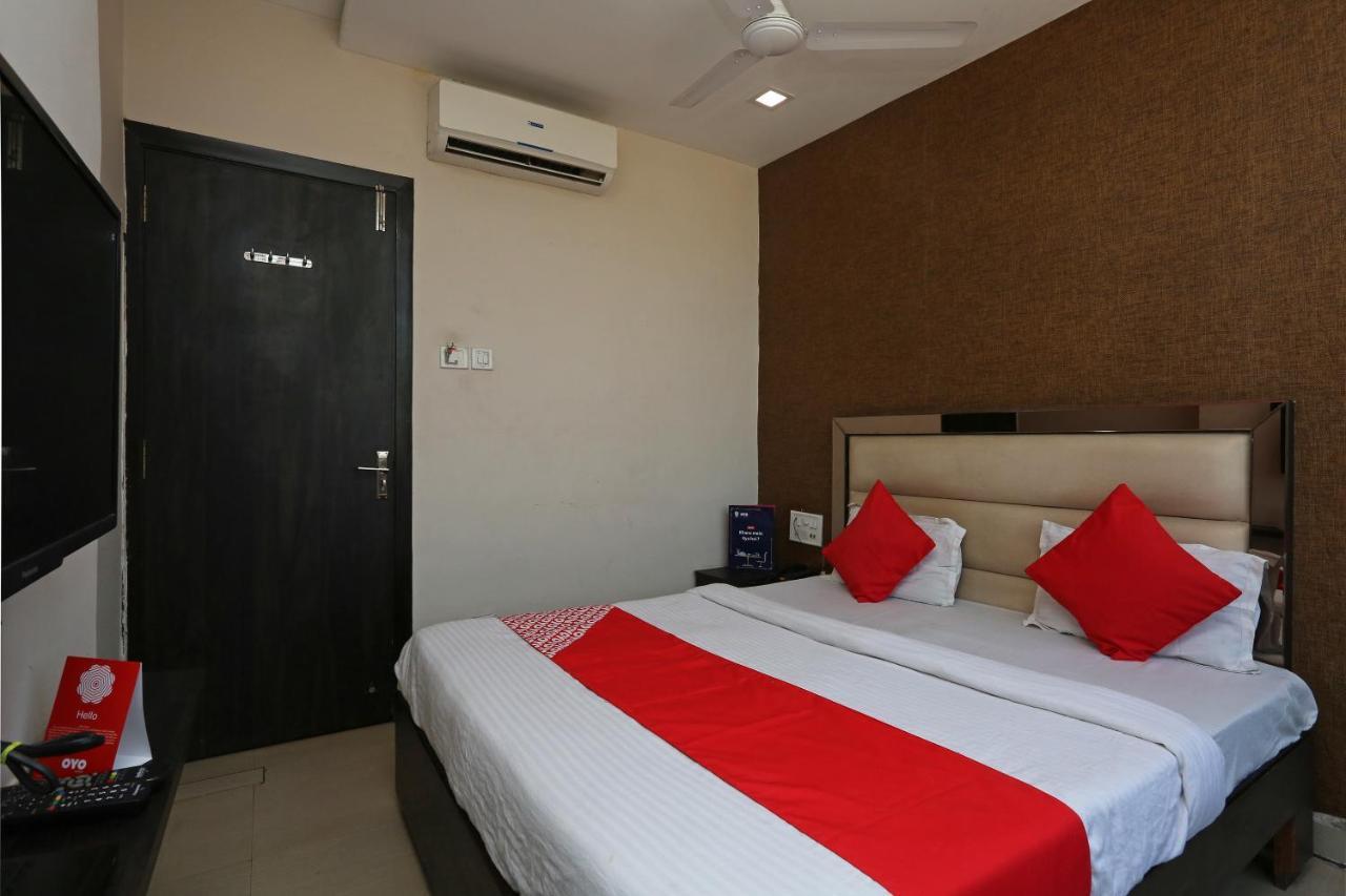 Oyo 6325 Hotel Kiran Raipur  Exterior photo